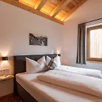 Schwaigermuehle - Historic Charm & Modern Comfort 아파트